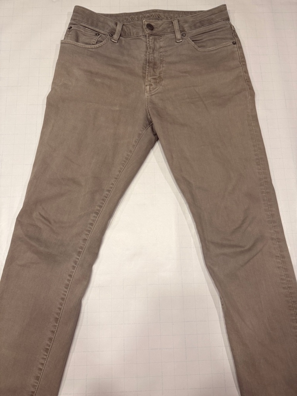American Eagle Outfitters Slim Straight Next Level Flex Jeans in Taupe Gray